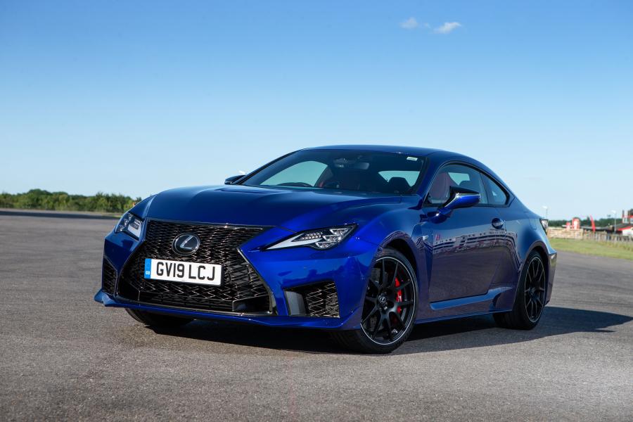  Lexus RC F 2019 года  (UK) (фото 7 из 40)